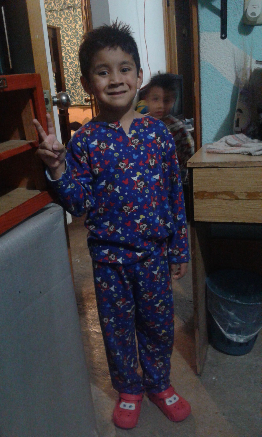 PIJAMA  PARA NIÑO O NIÑA  DISPONIBLE DE LA TALLA 2 A LA TALLA 12