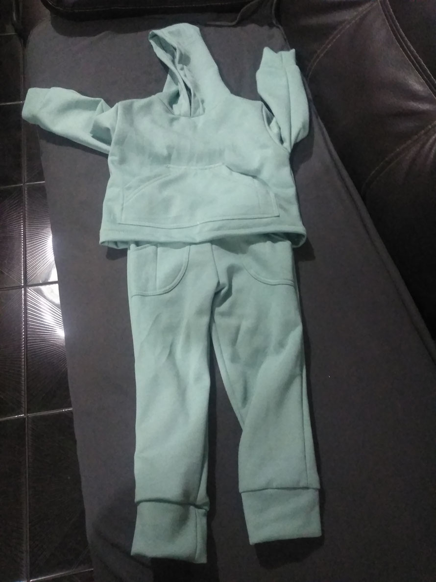 CONJUNTO PARA NIÑO O NIÑA  DISPONIBLE DE LA TALLA 2 A LA TALLA 12