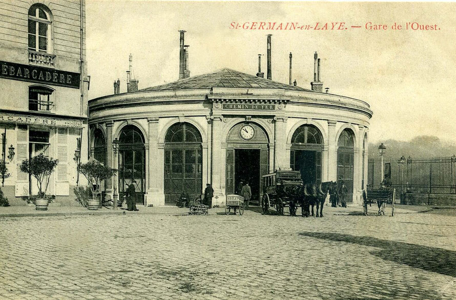 Ancienne gare de Saint Germain-enLaye implantée sur le parc du château.