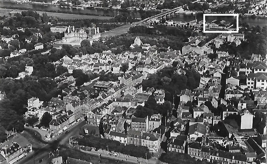 Maisons-Laffitte chantier naval De Coninck vue aérienne de Maisons-Laffitte en 1954 