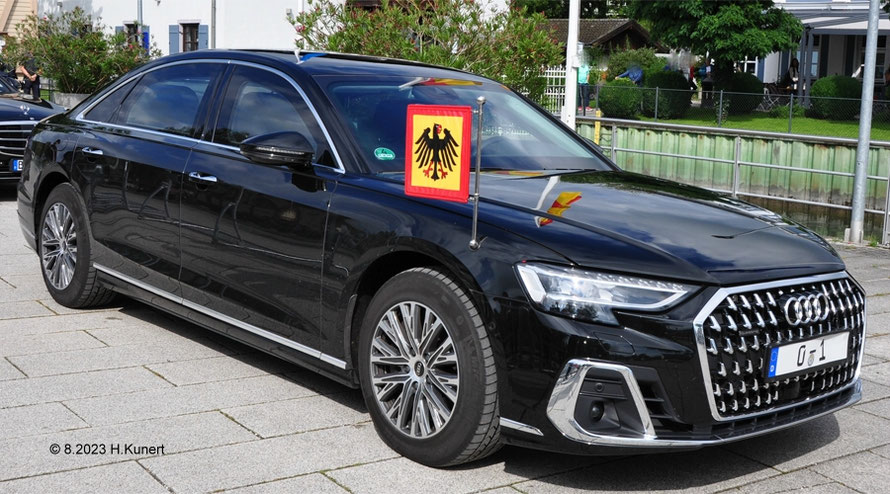 Der Bundepräsident ist da