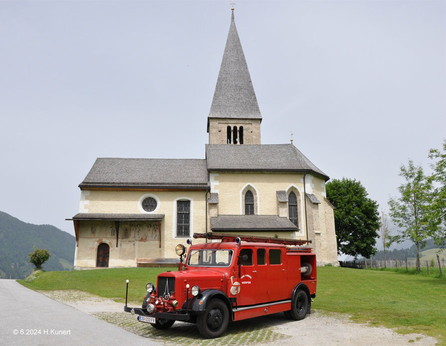Fototermin vor dem UNESCO Weltkulturerbe am Buchbergkircherl in Bischofshofen