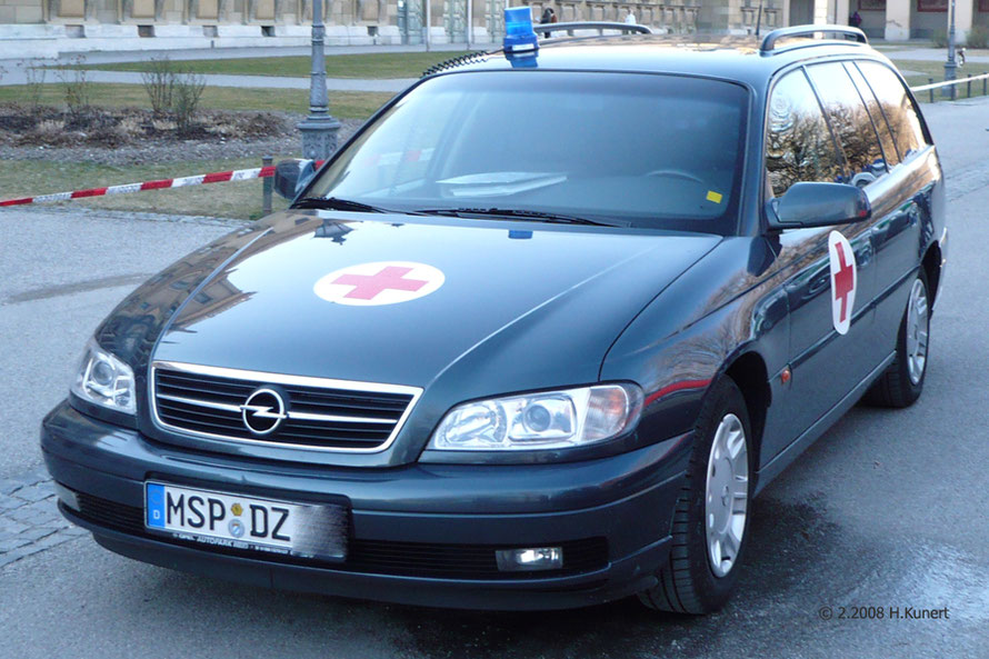 Opel Omega 2.2 16V