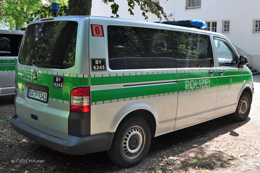 Die Kennung ist jetzt einheitlich schwarz