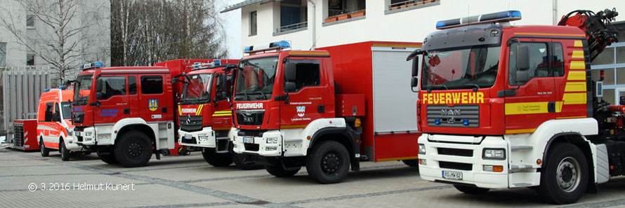 Ausstellung im Hof der Feuerwehr