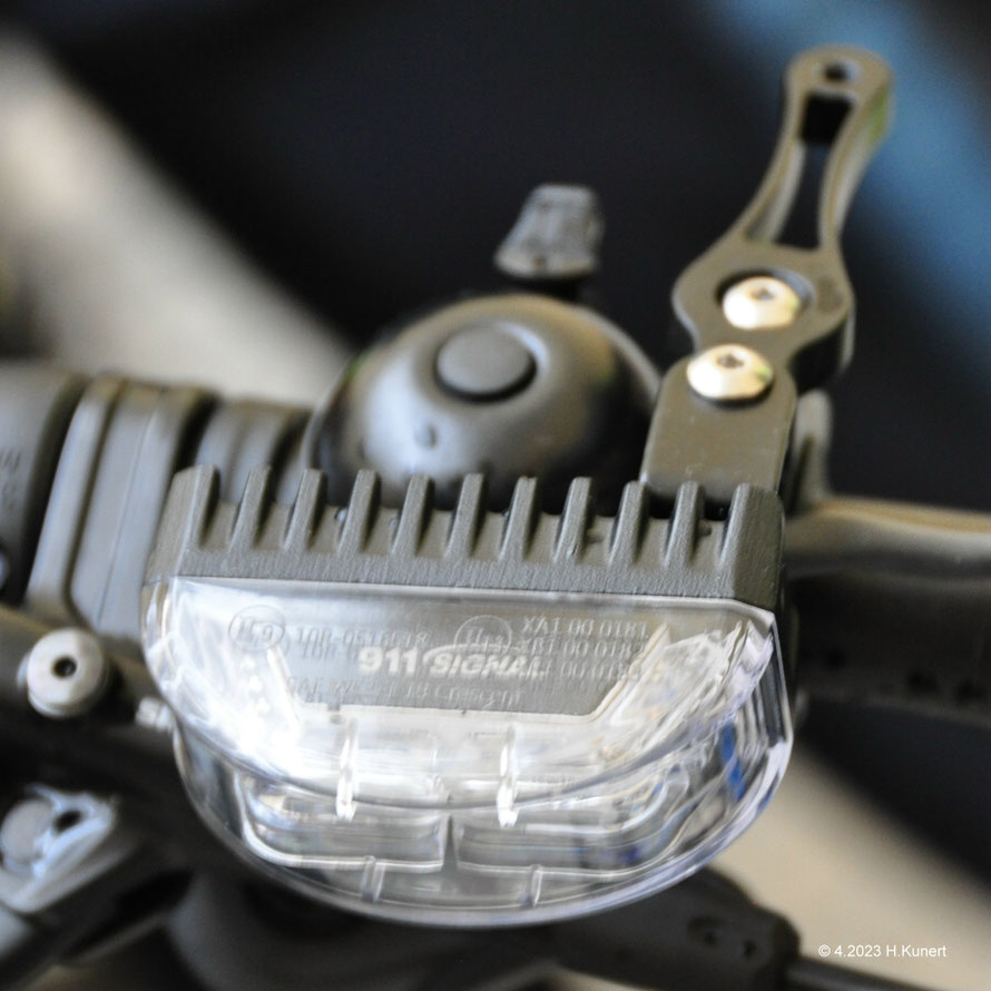 Blaulicht und Glocke