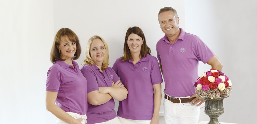 Dr. med. Henrik Schlüter, Dr. med. Kerstin Raupach, Dr. med. Dewi Setiadiwiria-Adam, Dr. med. Claudia van Ackern