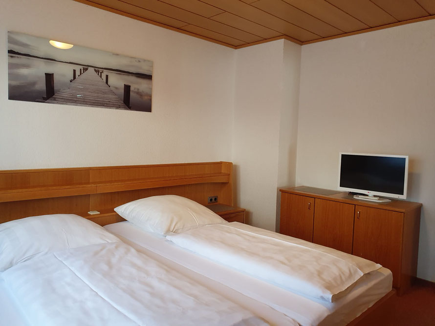 Bild: Ferienwohnung am Bodensee: Hagnau - Schlafzimmer Fewo 1 Haus Annette