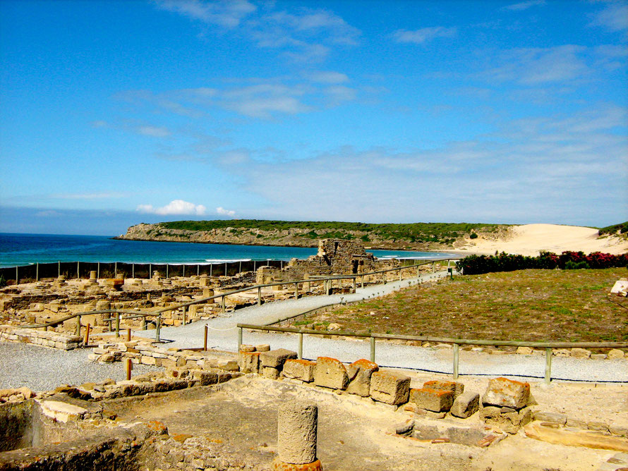 Ciudad Romana de Baelo Claudia, el Atlántico y La Duna