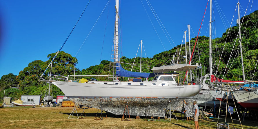 ... ist das nicht ein schönes Schiff? Es liegt ganz in unserer Nähe