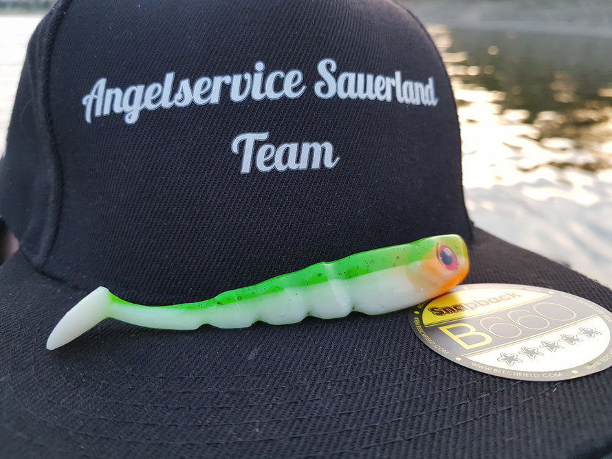 Der neueste Snack Jack 5.0 ist sehr gut für Barsch und Zander geeignet. Wir haben die 10cm und 12,5cm Version geangelt und konnten schöne Räuber überlisten! Sehr gute Arbeit von Mario Buchner