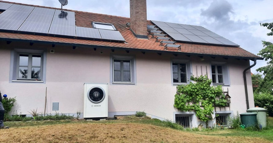 Bosch Wärmepumpe und Maxeon 3 PV-Module