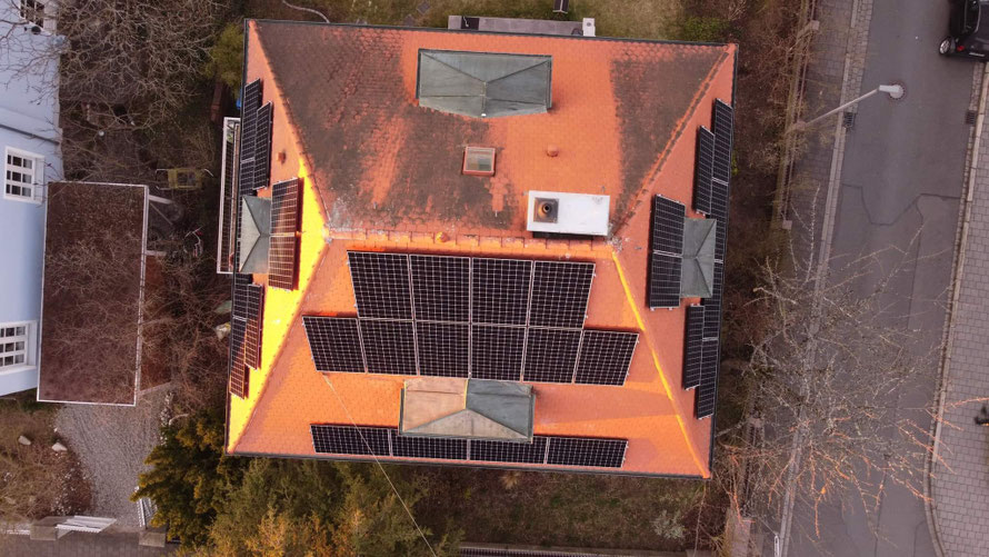 Dach PV-Anlage ©iKratos