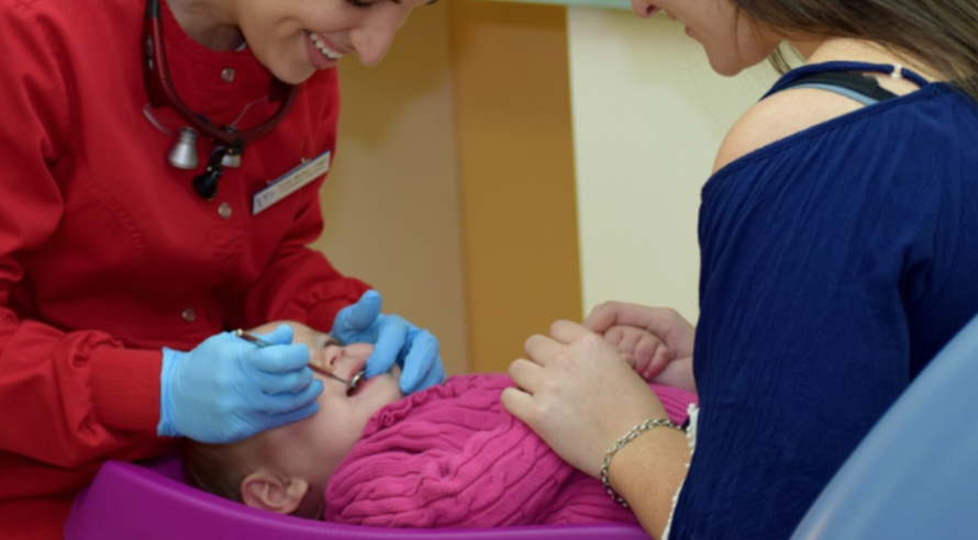 quando andare la prima volta dal dentista