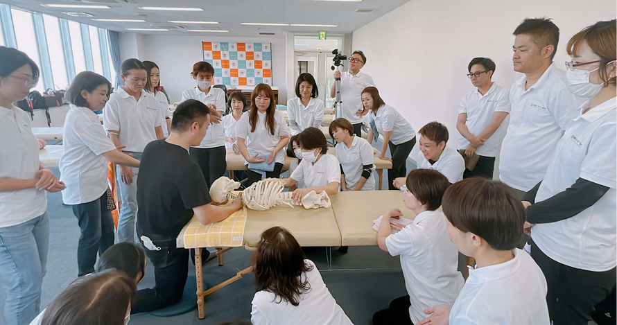 頭痛セラピー協会　会員集合写真