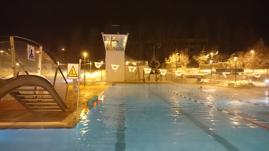 Thermalbad,Schwimmbad,Akureyri,Iceland,family,north,car,snow,tipps,winter,february