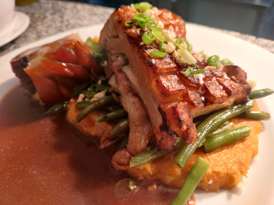 Mit Pflaumen gefülltes Filet  vom Algarve-Schwein