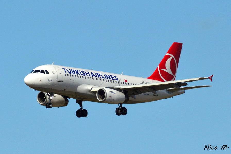 A319-100 (TC-JLM)