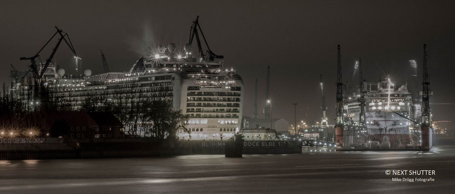 Anfang 2015 waren zugleich drei Kreuzfahrtschiffe zu einem "Brush - up " bei Blohm + Voss. Die Azura, die Europa 2 und die Rotterdam.