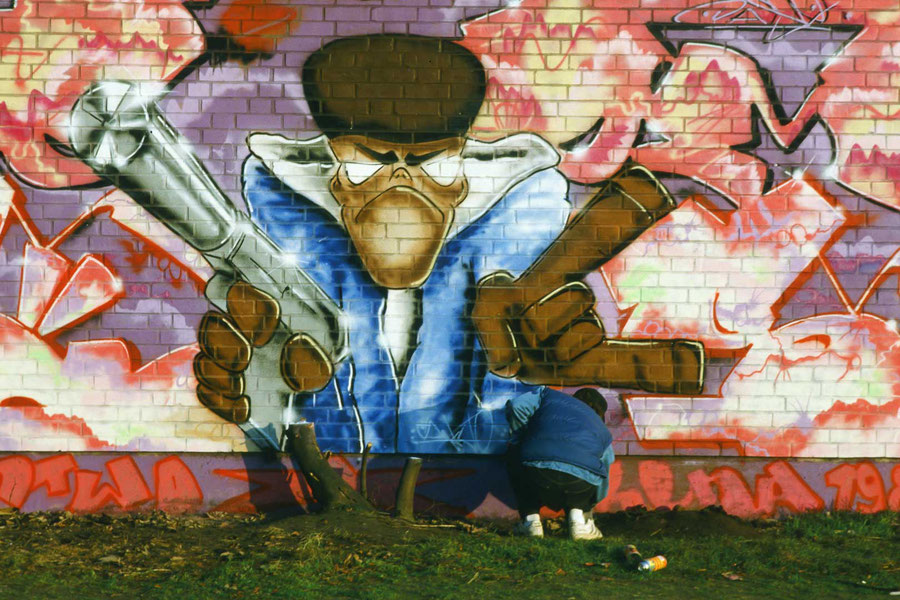 Graffity mit unbekanntem Sprayer auf auf der Hamburger Kulturfabrik ©Bernd Euler