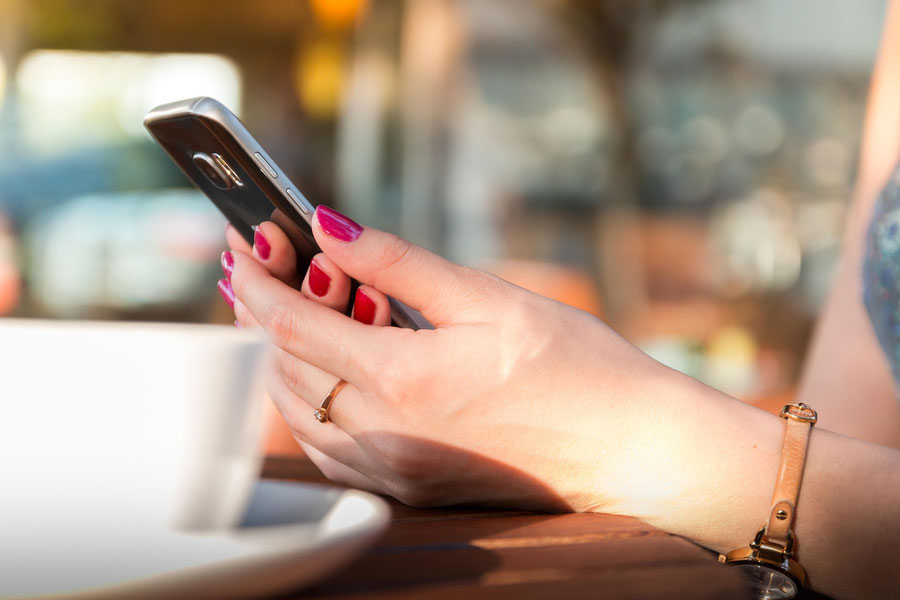 postshop, österreich, hitze, urlaub, holyday, smartphone, handy