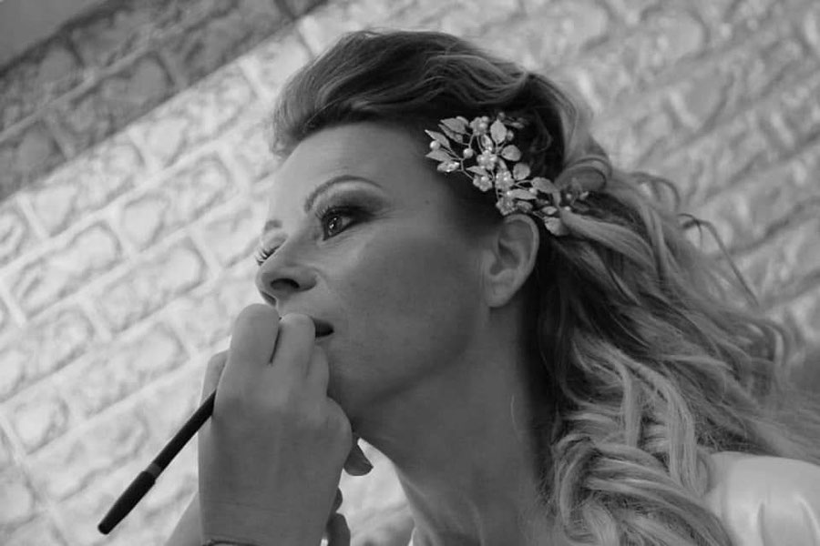 preparazione sposa , trucco e acconciatura matrimonio Simona ad Ardea