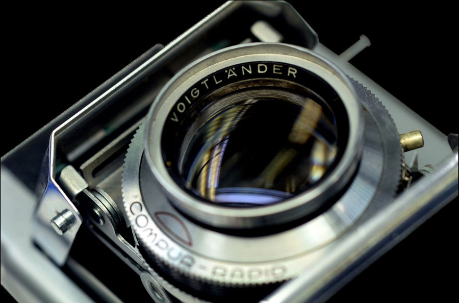 ULTRON　50mm　F2