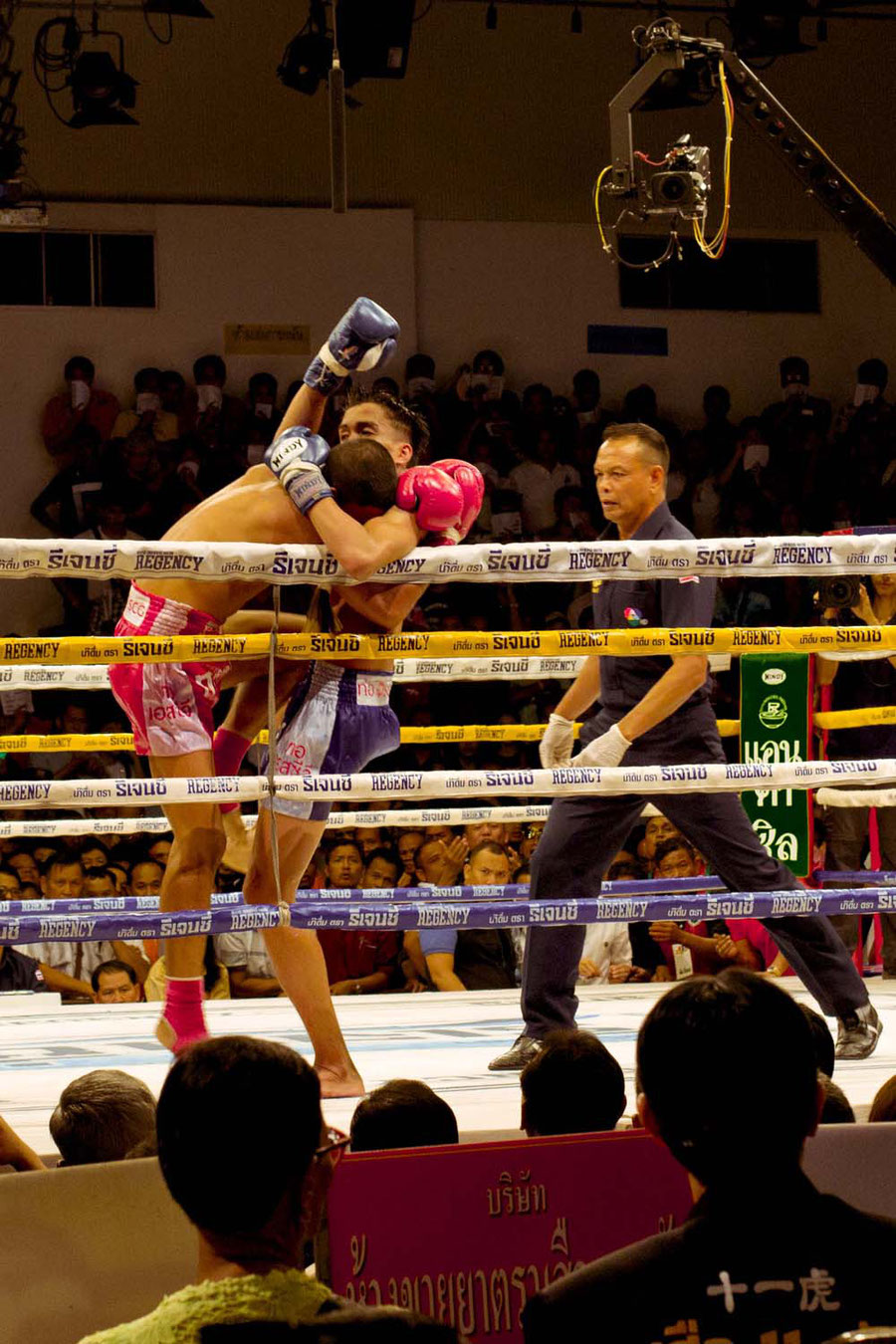 Walking the line, Thai boxing, Bangkok, Thailand