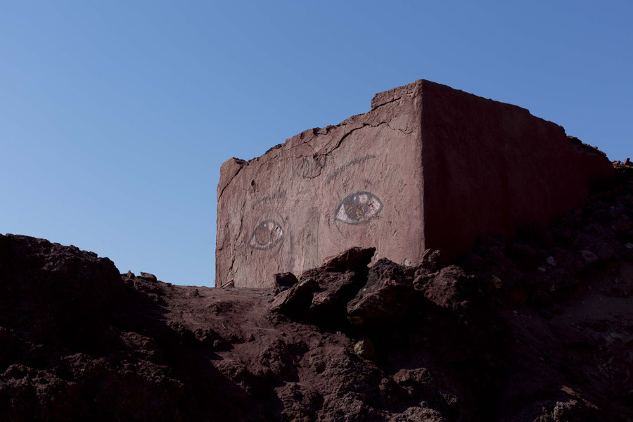 Watching over the sea, Hormuz, Iran