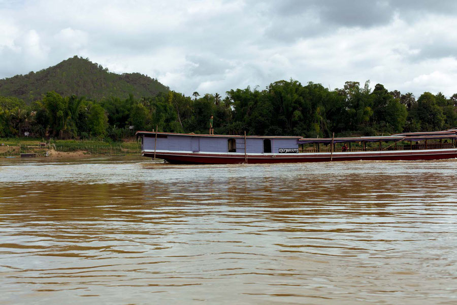 On the Mekong river, Loas