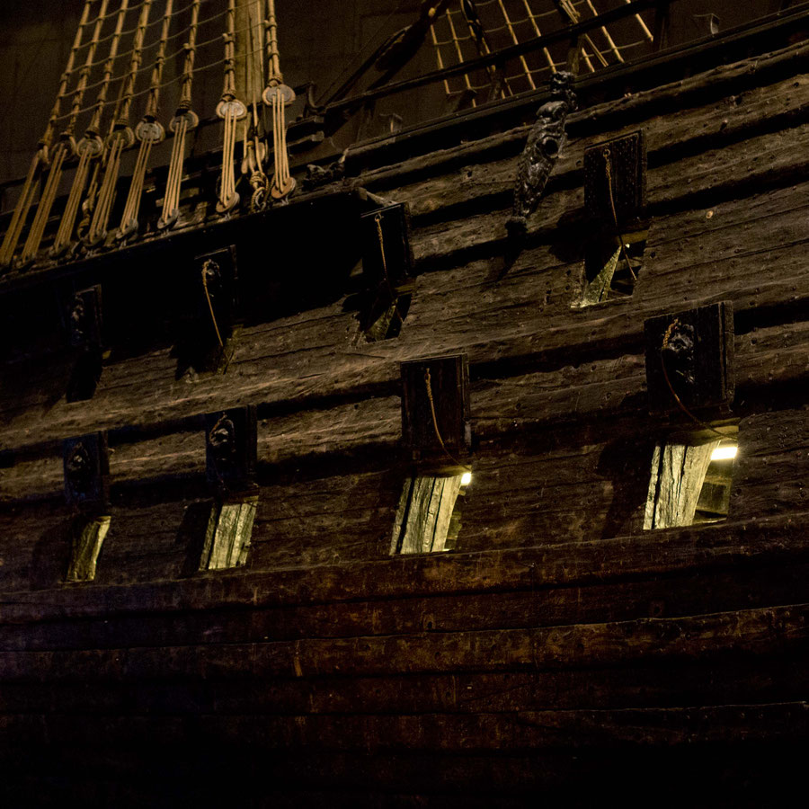 Die Kanonenlucken der Vasa, Vasamuseum, Stockholm, Schweden