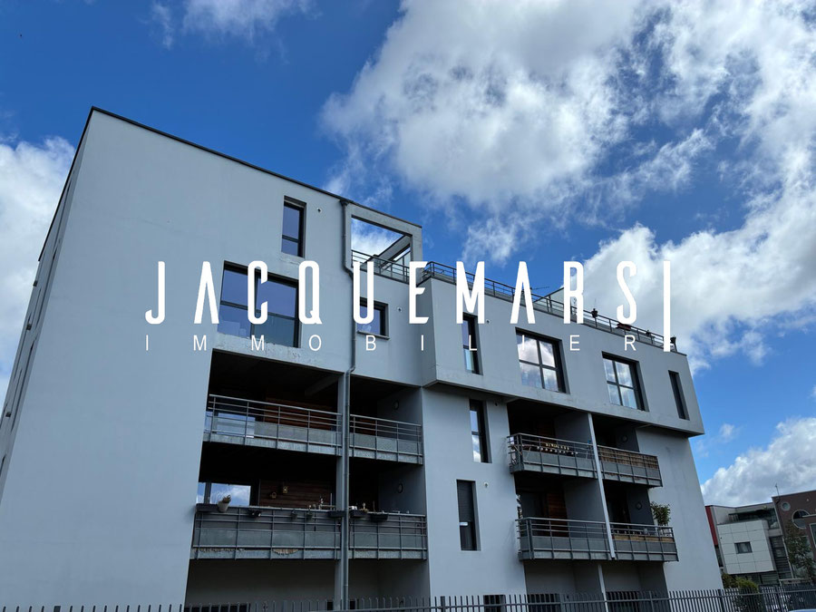 Lille CHR - T6 avec terrasse et parking -334.500 €
