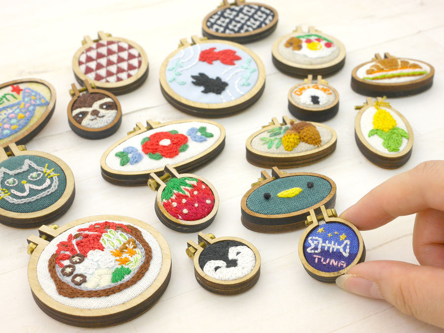 刺しゅう枠 『ミニチュア刺繍枠 丸 2.5cm×3cm 分厚かっ ZA0781』