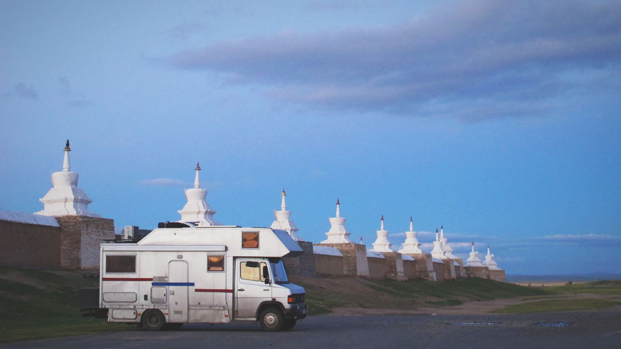 bigousteppes mongolie monastere temple camion mercedes