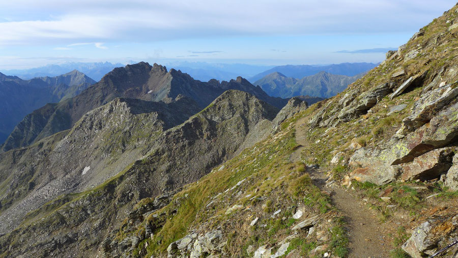 Napfspitze - Gipfelgrat Wegspur - Bergtour, Edelrauthütte, Pfunderer Berge, Südtirol
