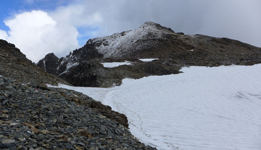 Petzeck Normalweg - Gletscherrest unter dem Gipfel - Bergtour, Wangenitzseehütte, Schobergruppe