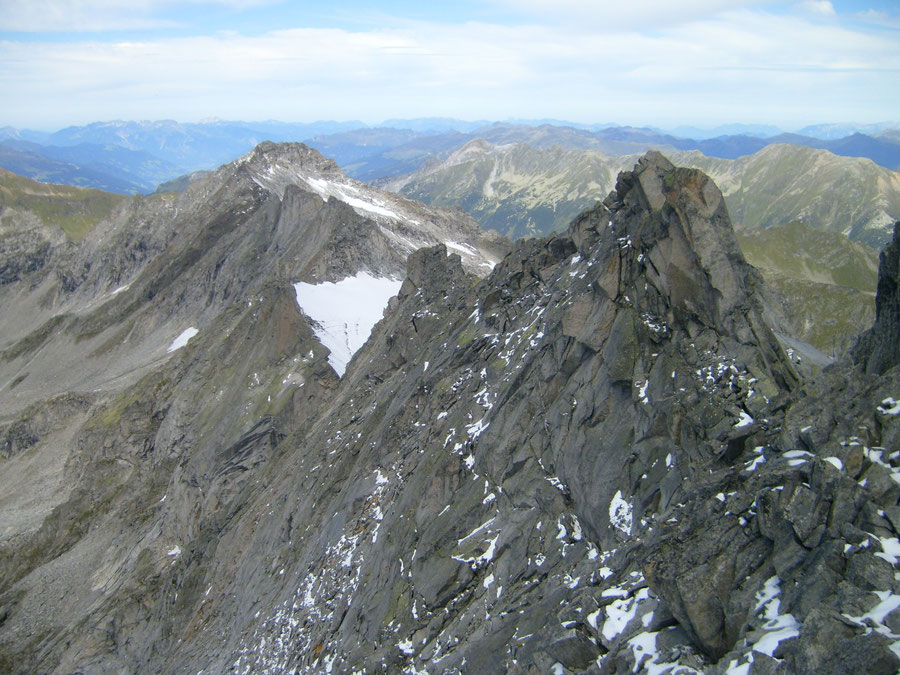 Rosswandspitze - Gipfel Ausblick zum Grundschartner - Bergtour, Zillertaler Alpen, Tirol