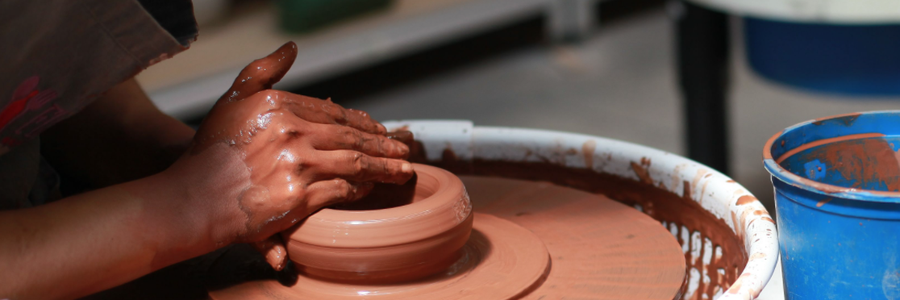 Pottery Class: Intro to Wheel Throwing Seize the Clay San