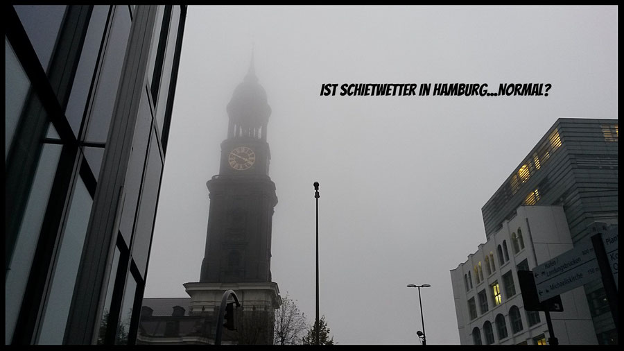 Hamburg Michel Schietwetter Nebel