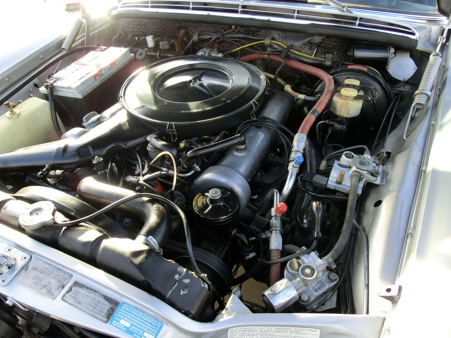 Der 3,5 Liter Motor mit eingebauter Klimaanlage