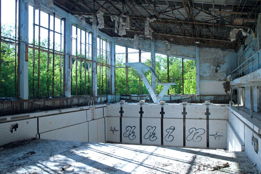 Schwimmhalle