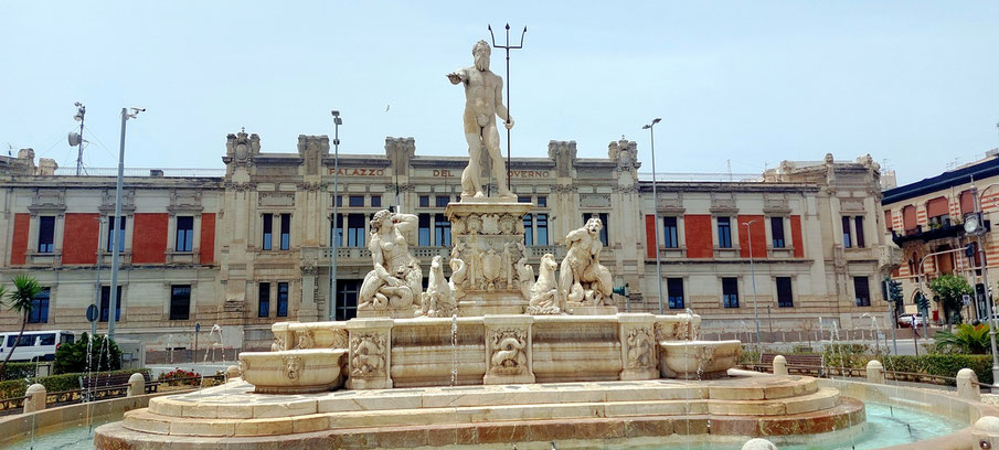 Fontana di Nettuno in Messina