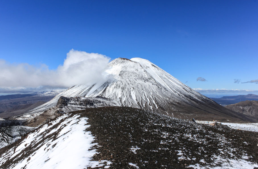Mount Ngauruhoe, Tongariro Crossing, Neuseeland