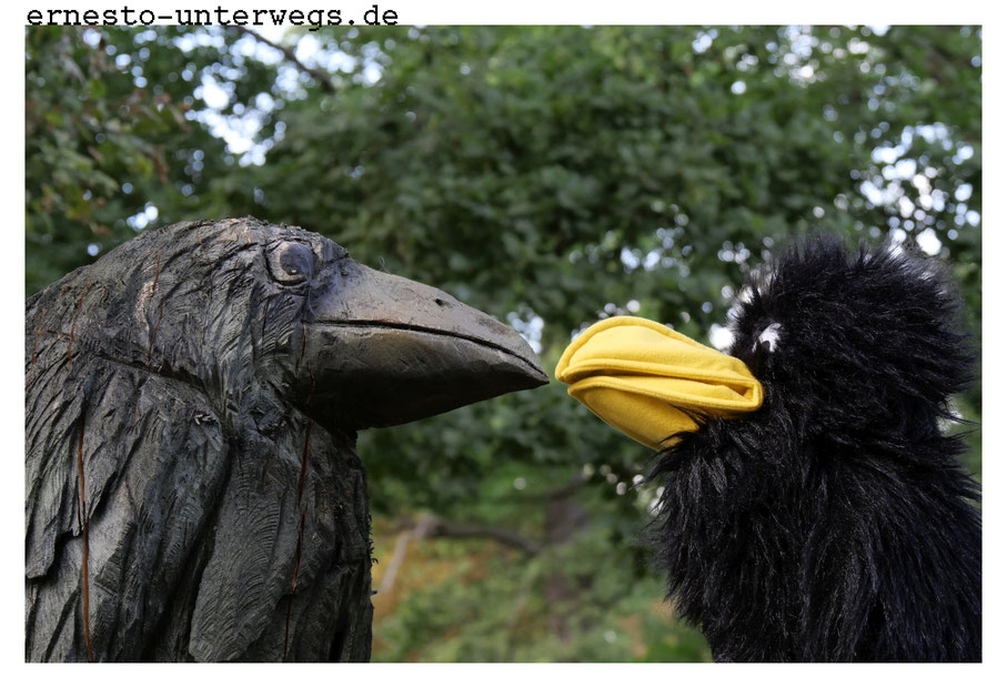 Mein Holzvetter ist -zusammen mit anderen Skulpuren im Kurpark- das Ergebnis einer solchen Aktion.