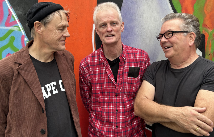 Iko Andrae, Eckhard Harjes und Andreas Bahli Bahlmann präsentieren ihr Grenzgänger-Projekt