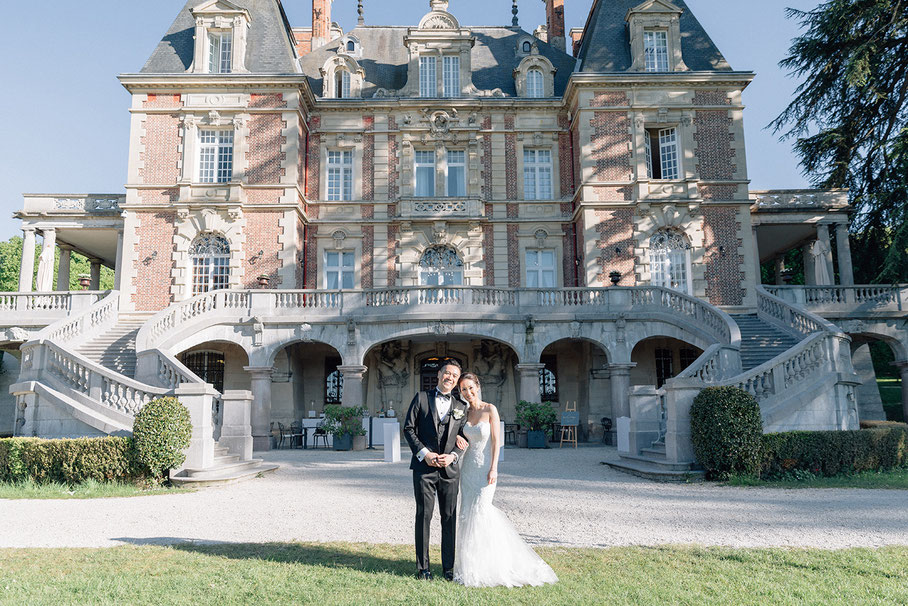 getting married in Paris