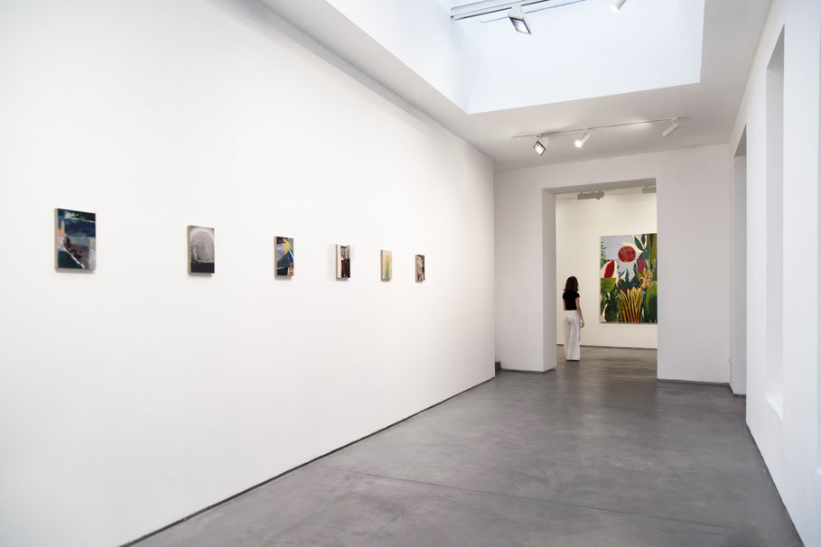 Paraísos de papel. Partial View of the exhibition at Max Estrella gallery. 2024