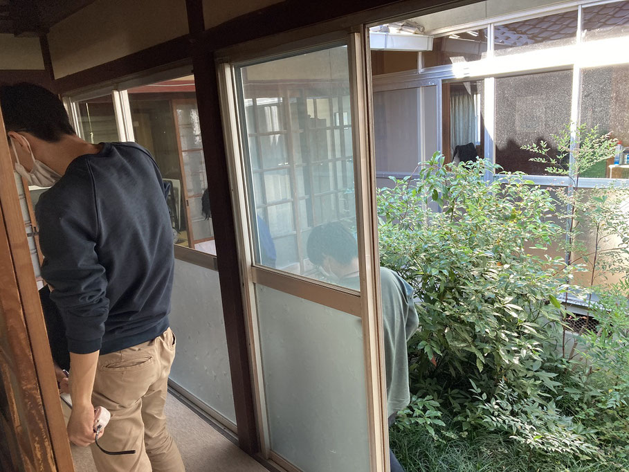 こういう古い建物を調査するのは初めてとのことでした