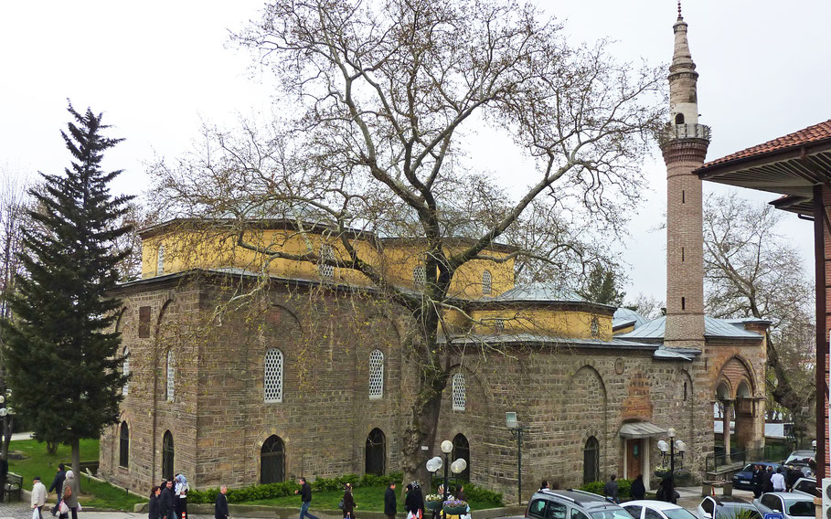 世界遺産「ブルサとジュマルクズック：オスマン帝国発祥の地」、オルハン・ガーズィー・キュリエのオルハン・ガーズィー・モスク