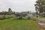 Im kleinen Museum am Platzrand steht u.a. diese Suchoi SU-25.